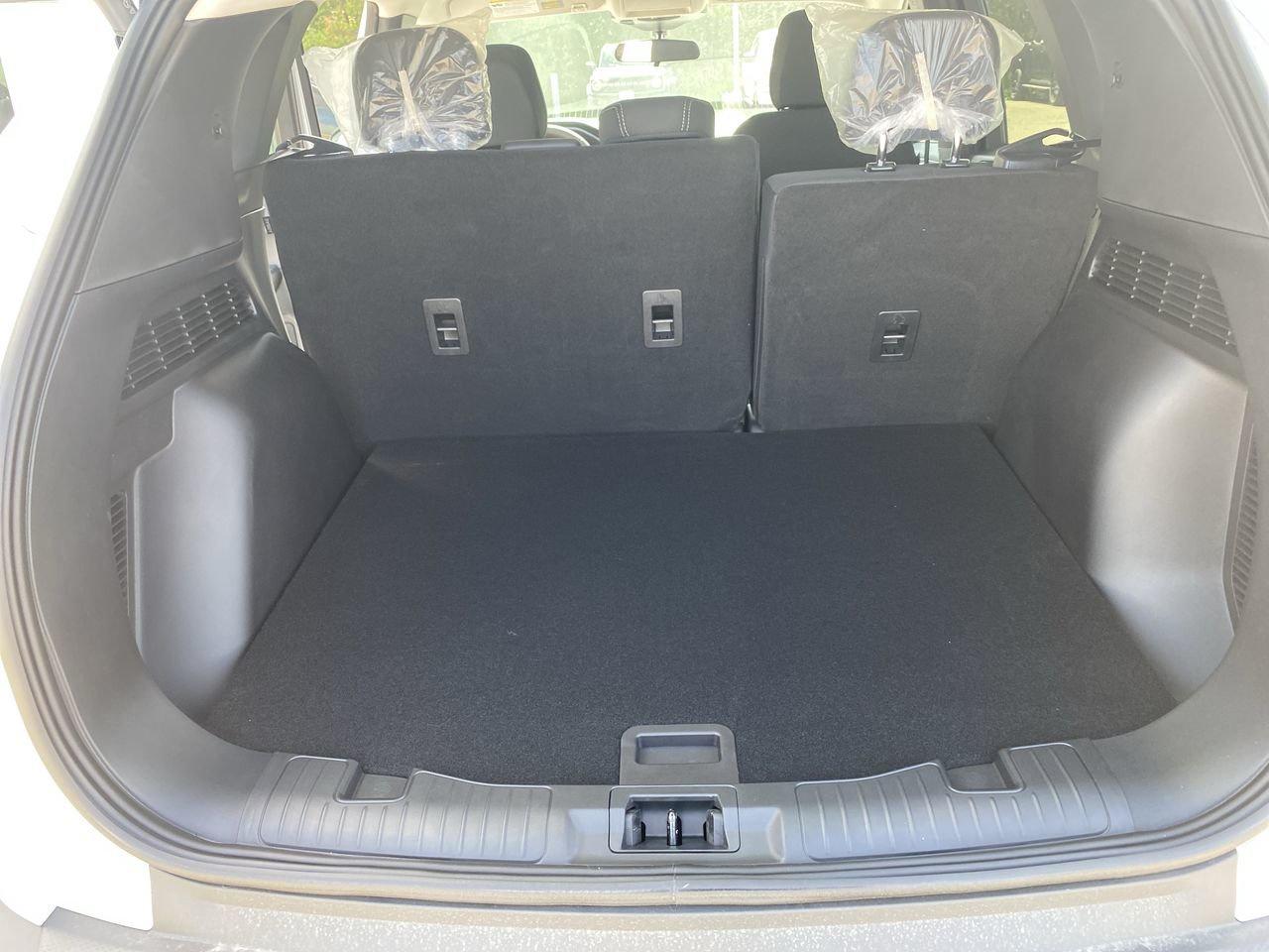 2025 Ford Escape Active Photo