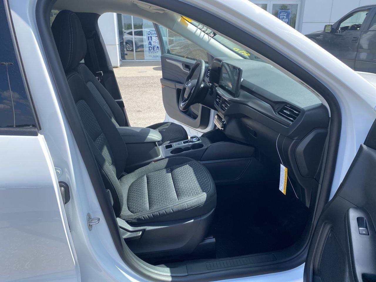 2025 Ford Escape Active Photo