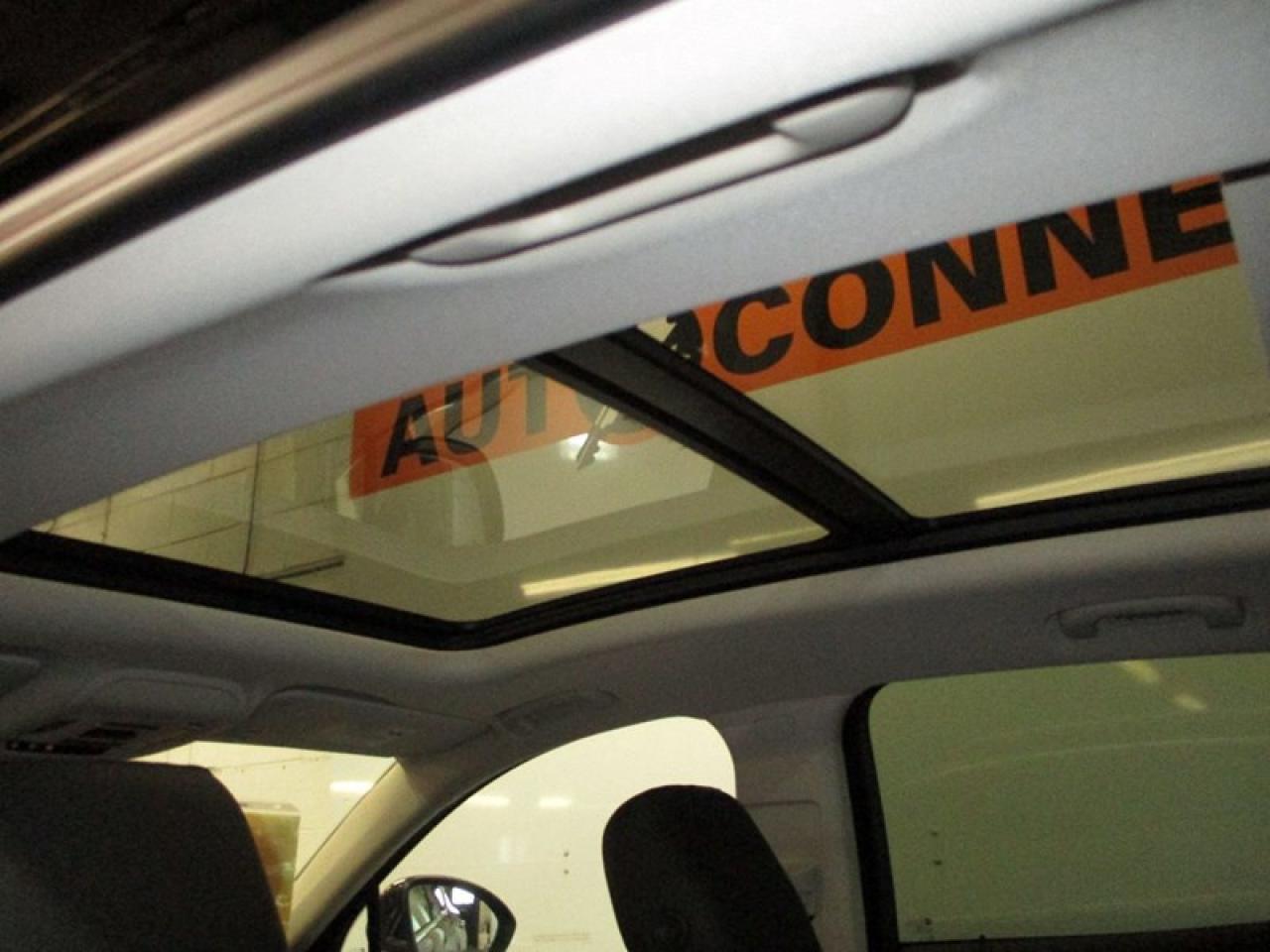 2022 Buick Envision AWD Photo