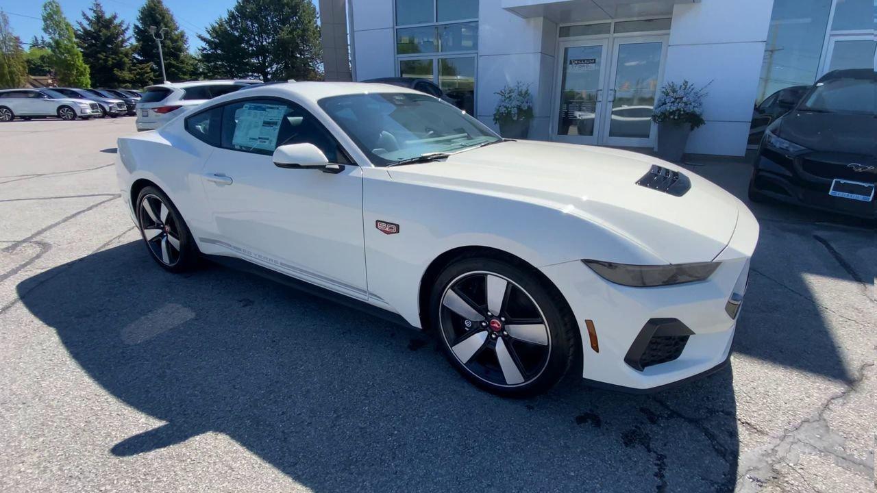 2025 Ford Mustang Fastback GT PREMIUM Photo
