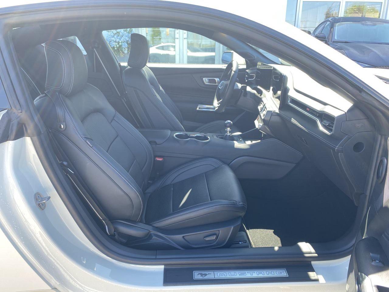 2025 Ford Mustang Fastback GT PREMIUM Photo