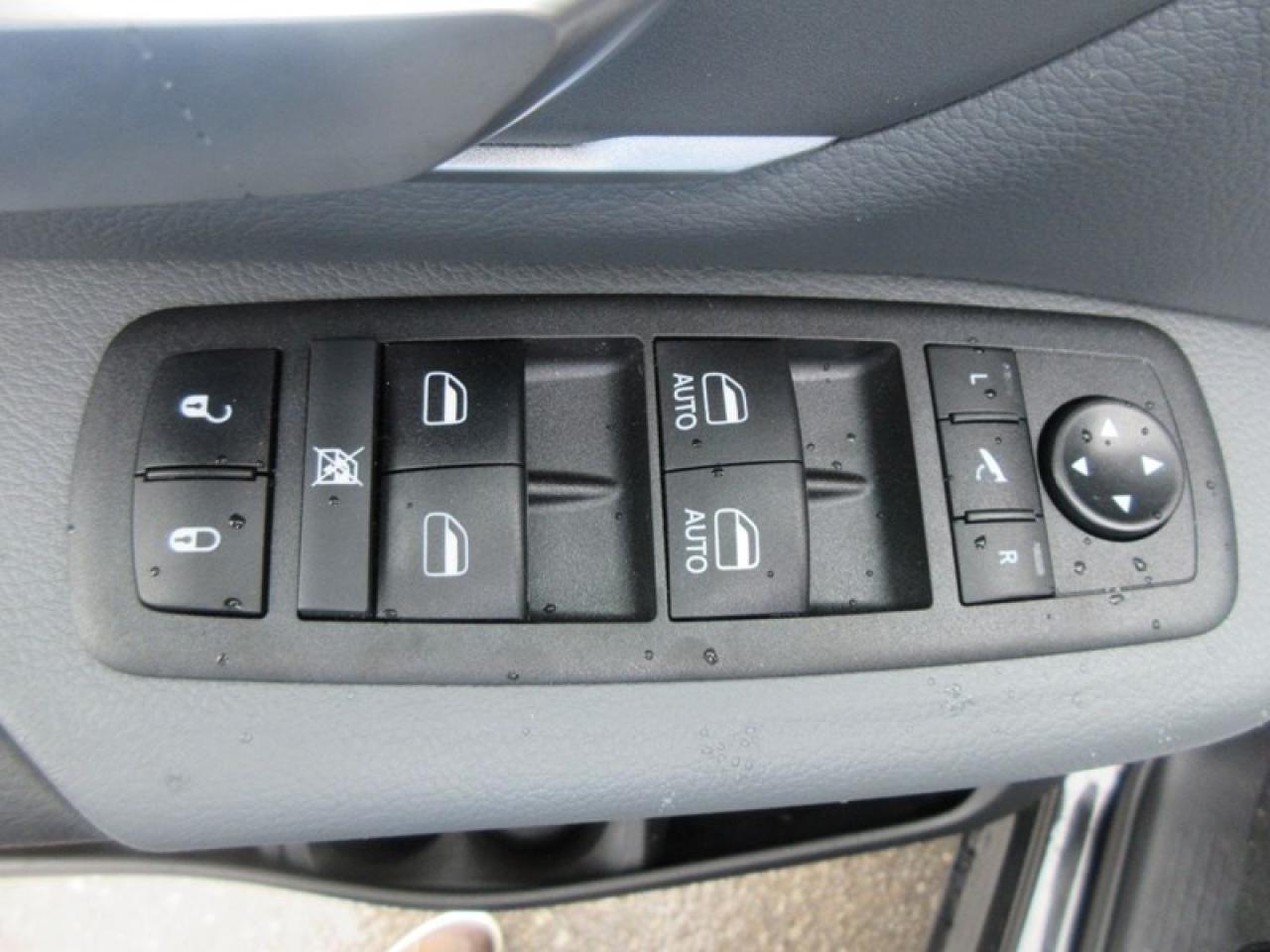 2022 RAM 1500 Crew Cab Big Horn 4X4 Photo