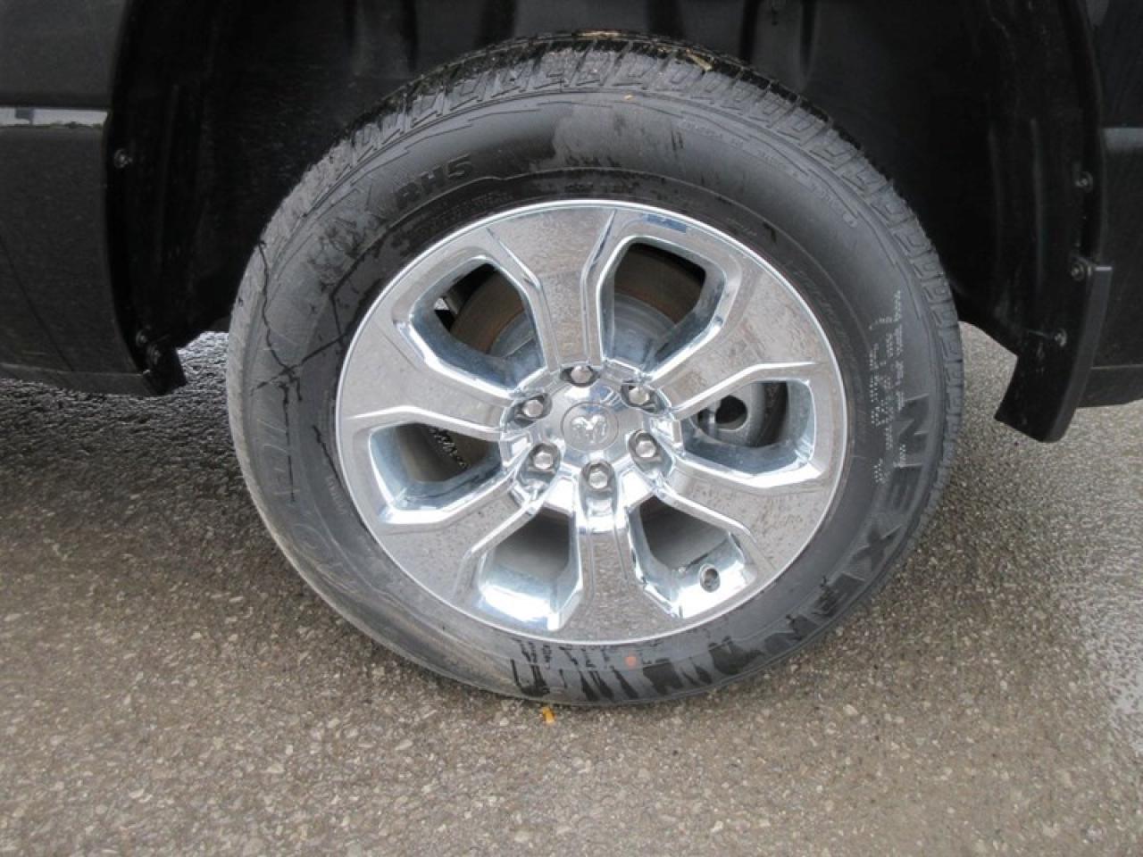 2022 RAM 1500 Crew Cab Big Horn 4X4 Photo