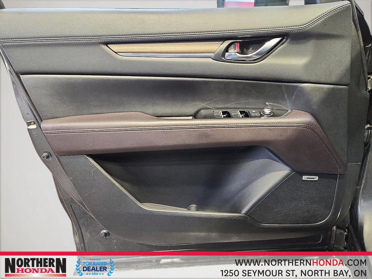 2019 Mazda CX-5 Signature AWD Photo