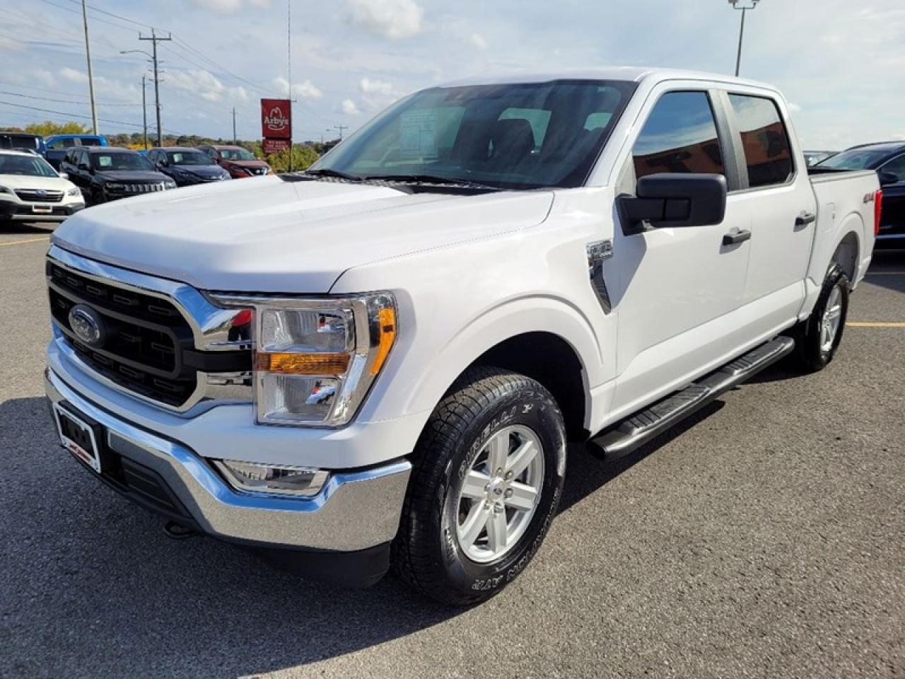 2021 Ford F-150 CREW CAB XLT Photo3