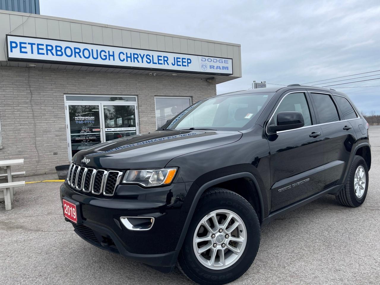 2019 Jeep Grand Cherokee LAREDO  4X4 Photo