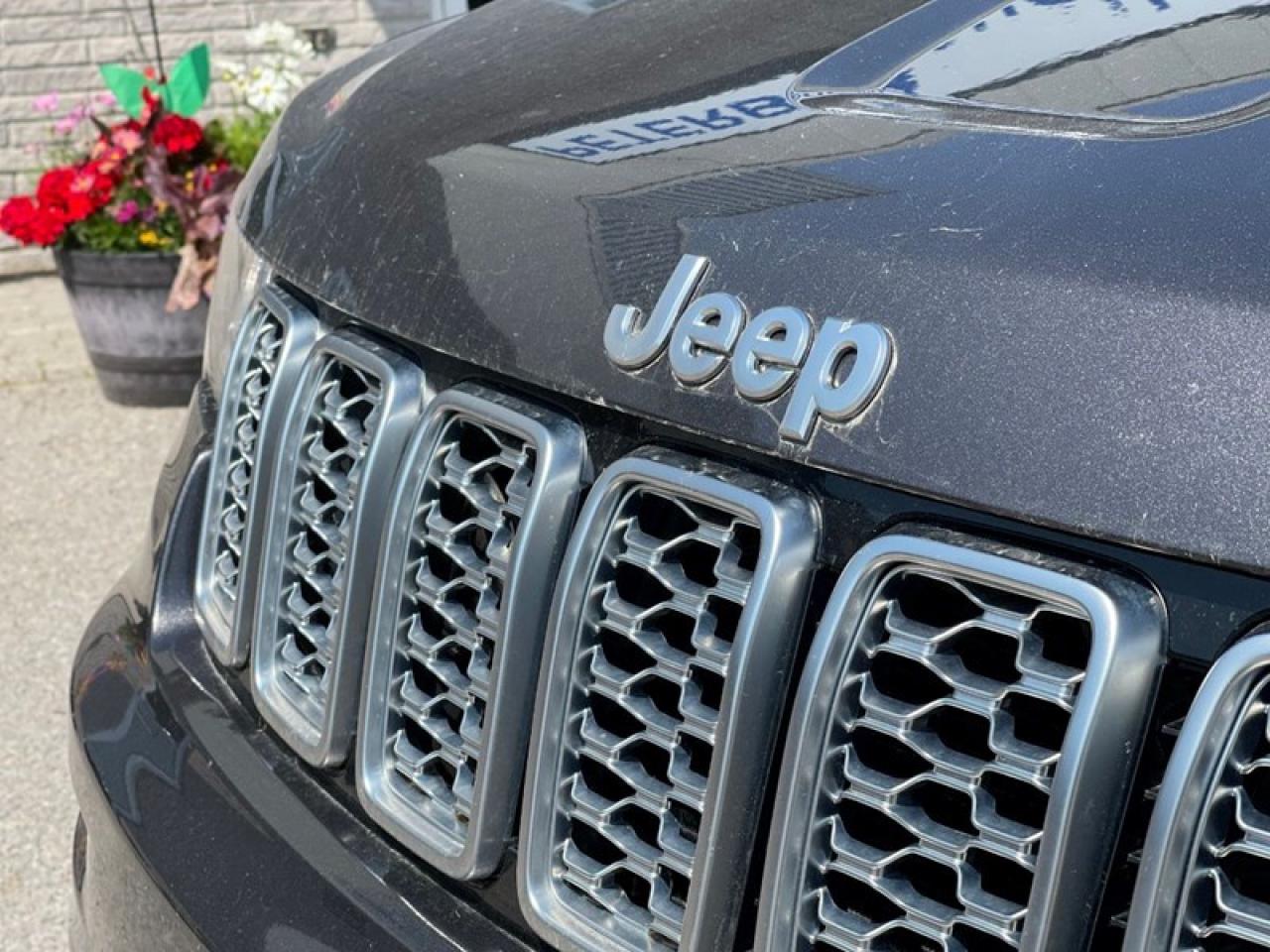2021 Jeep Grand Cherokee Summit Photo
