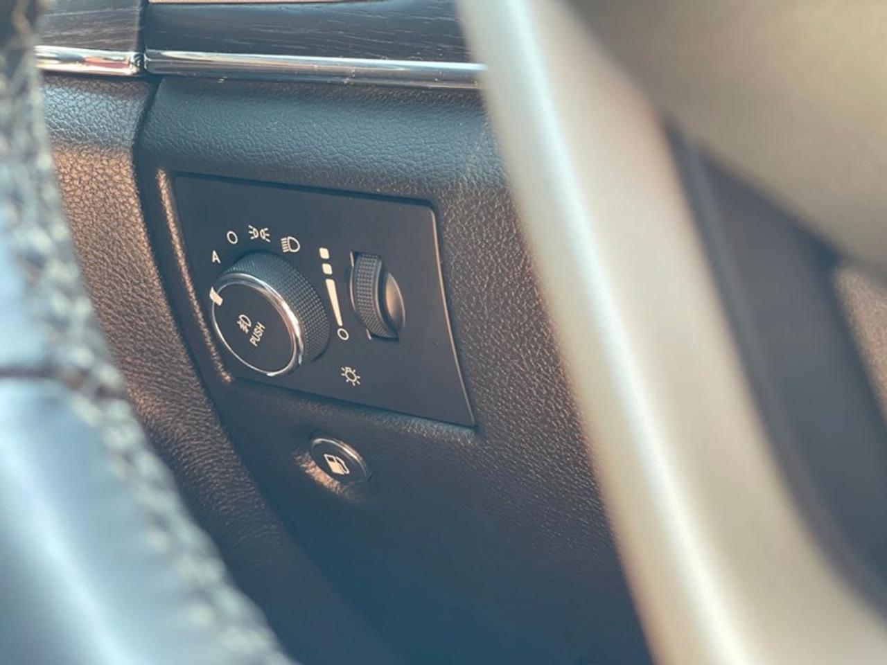 2021 Jeep Grand Cherokee Summit Photo