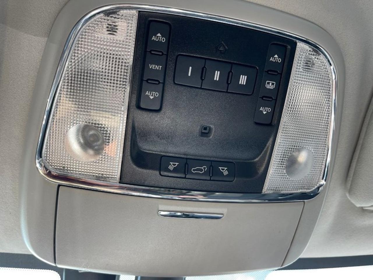 2021 Jeep Grand Cherokee Summit Photo