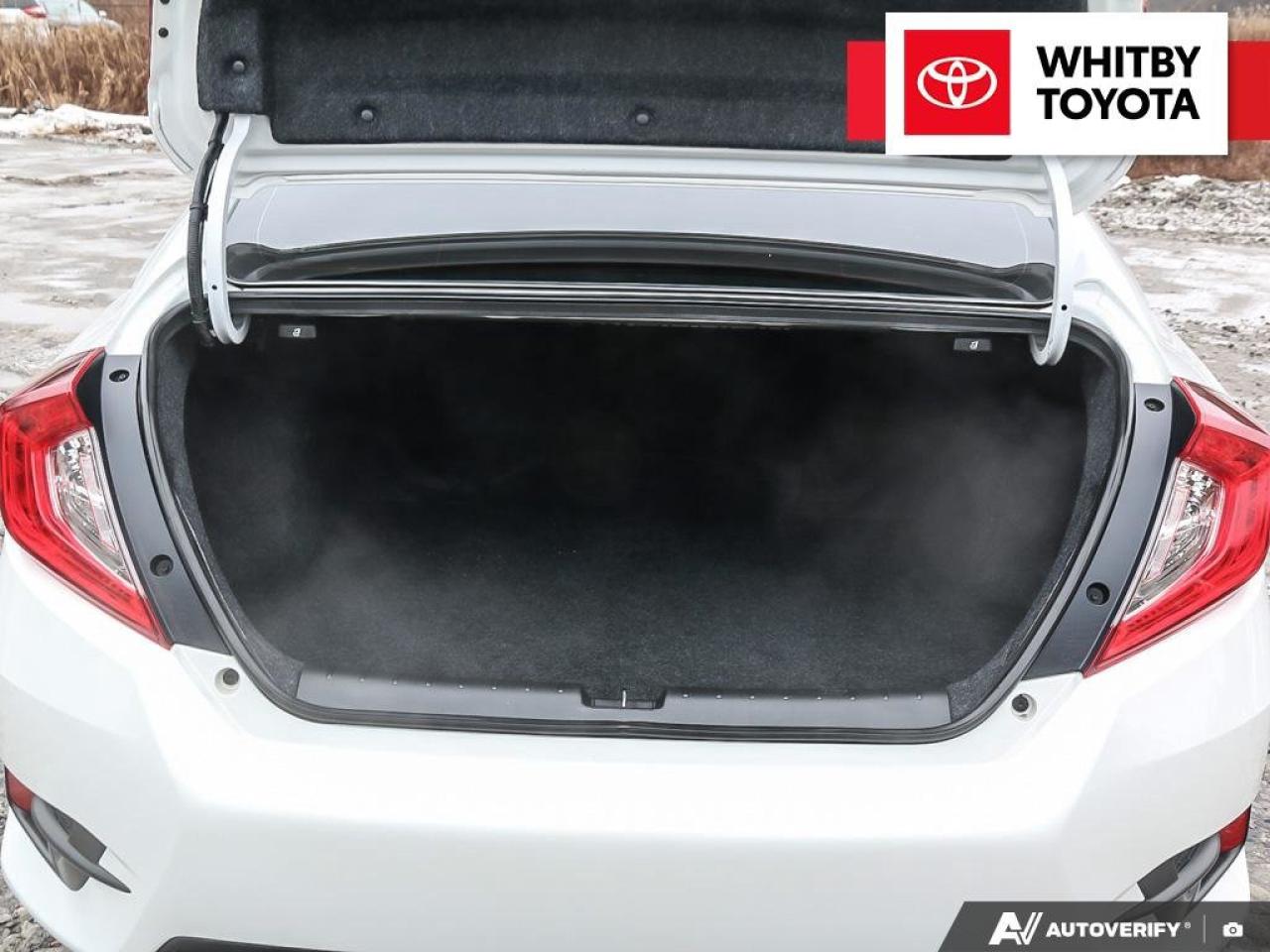 2020 Honda Civic Sedan Sport 2.0L Photo