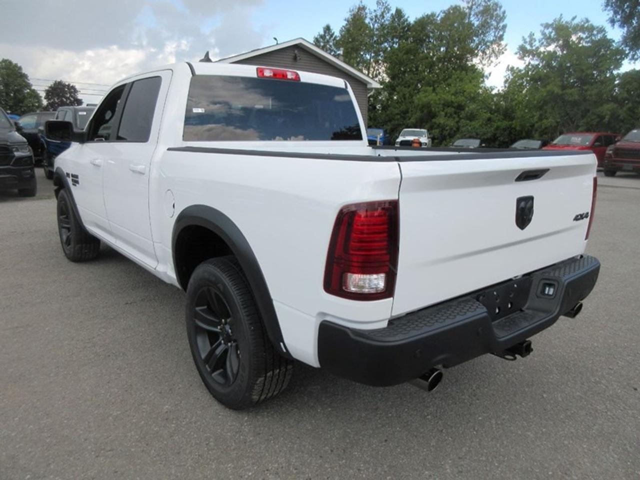 2022 RAM 1500 Classic Warlock Crew Cab Photo5
