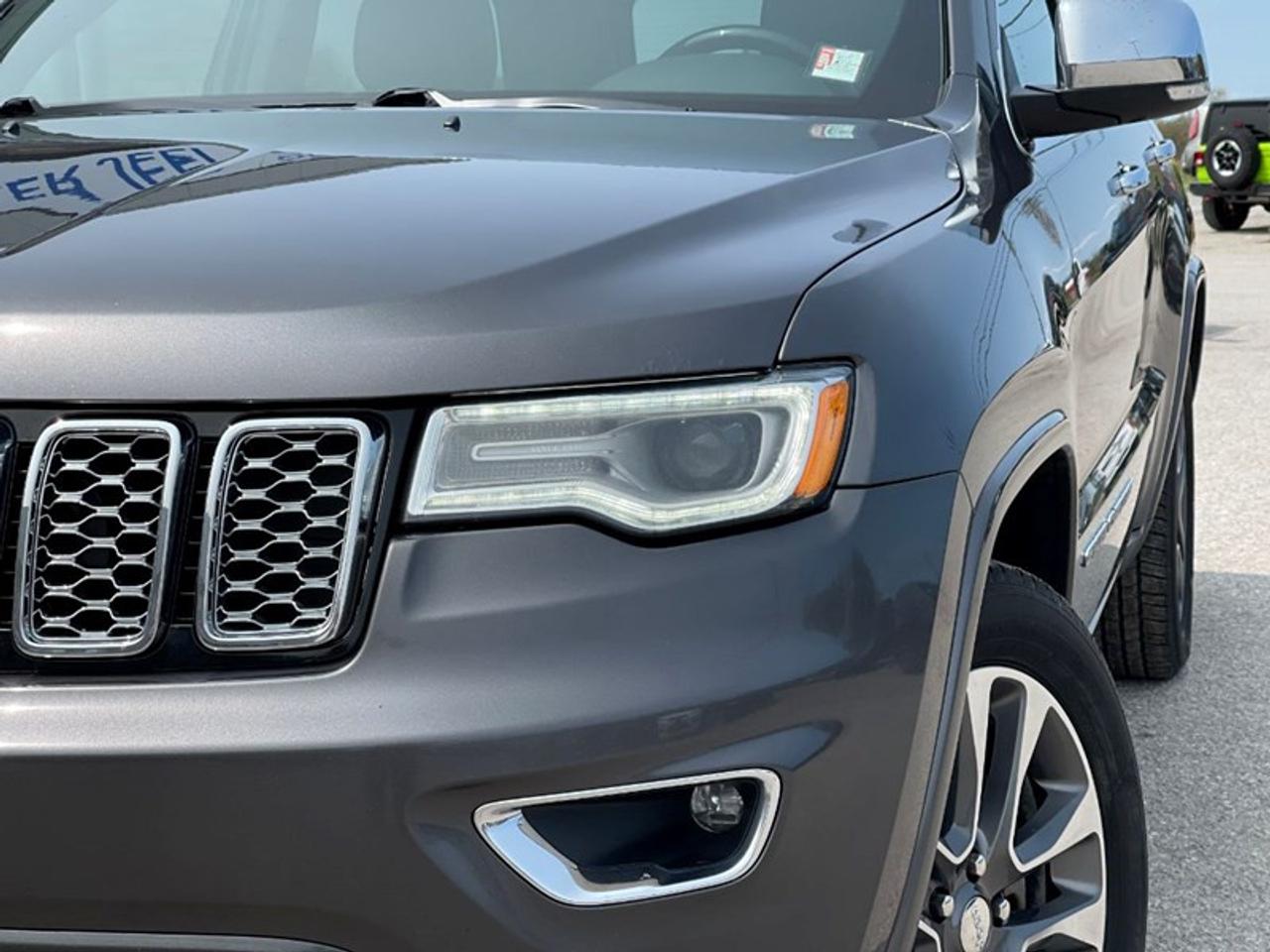 2017 Jeep Grand Cherokee OVERLAND 4X4 Photo