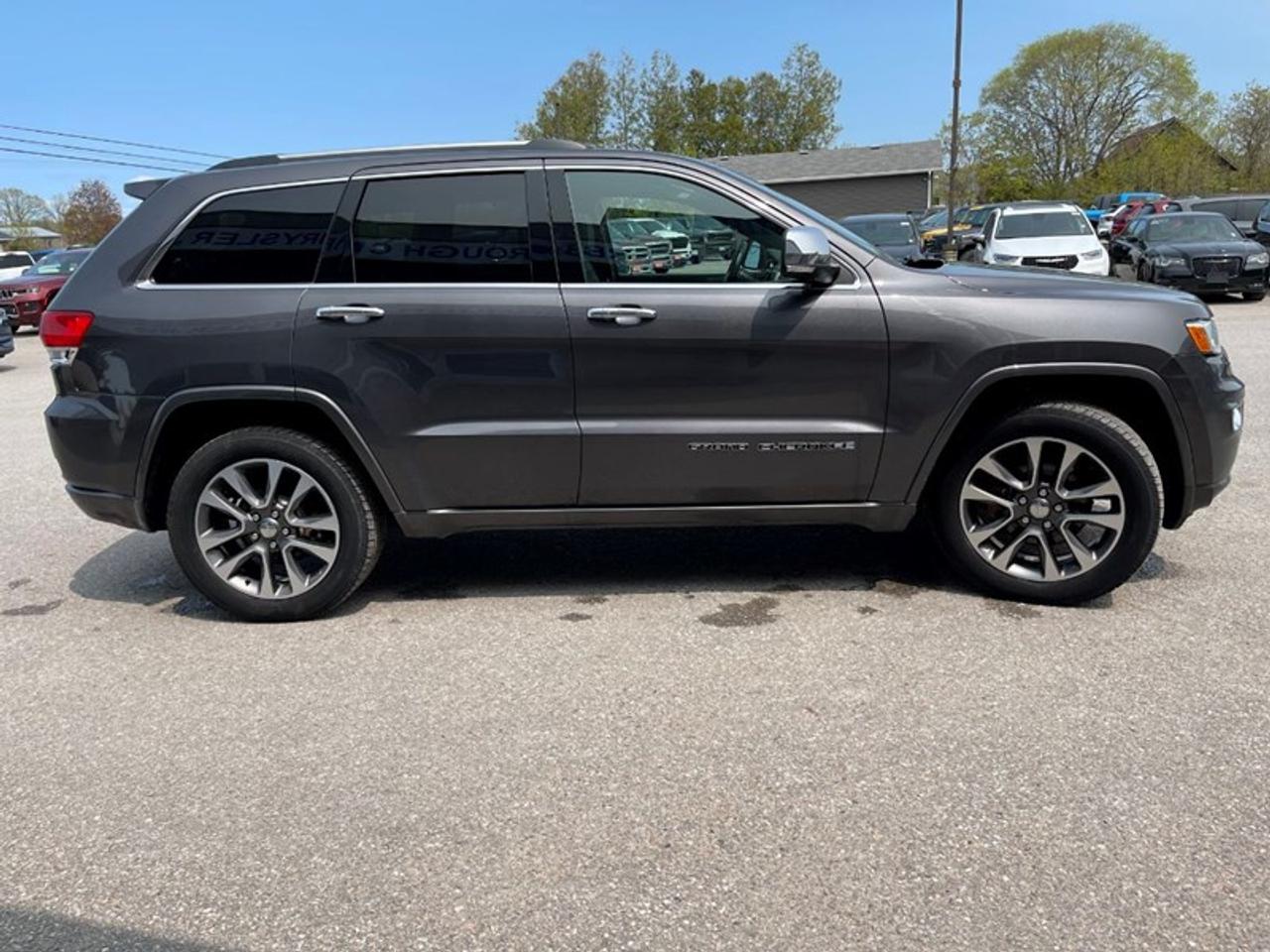2017 Jeep Grand Cherokee OVERLAND 4X4 Photo