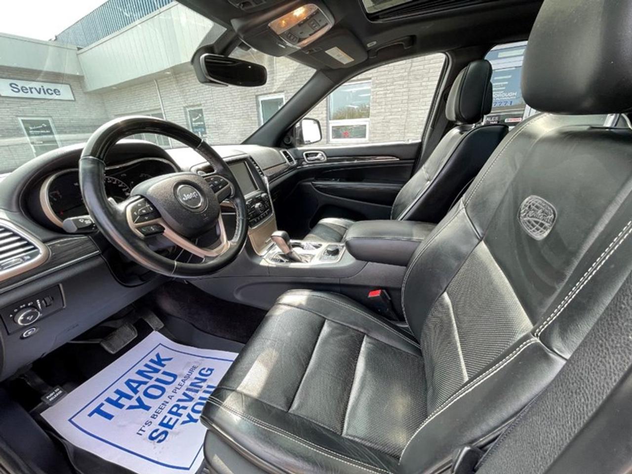 2017 Jeep Grand Cherokee OVERLAND 4X4 Photo