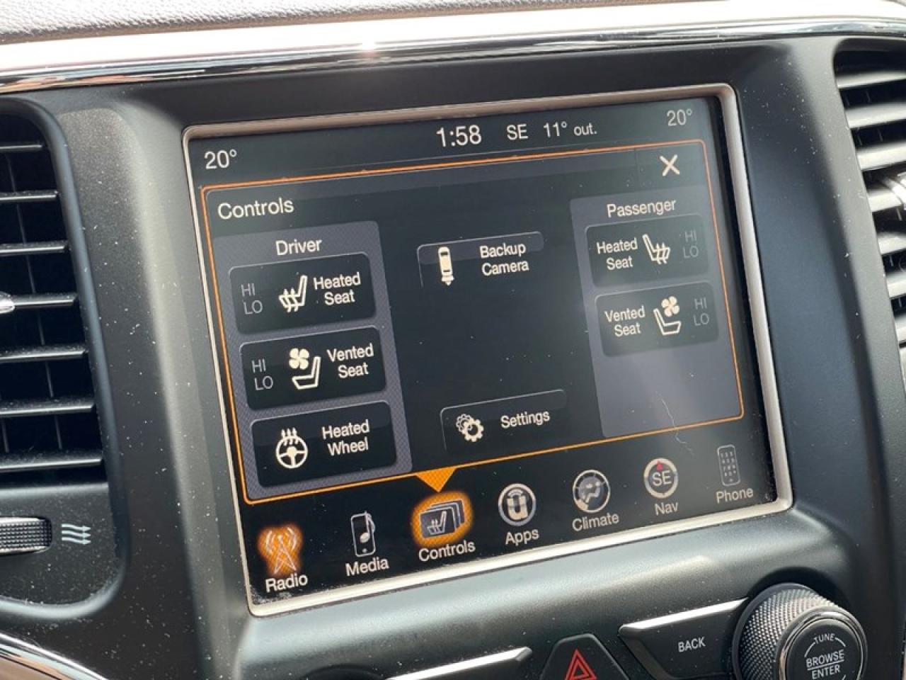 2017 Jeep Grand Cherokee OVERLAND 4X4 Photo