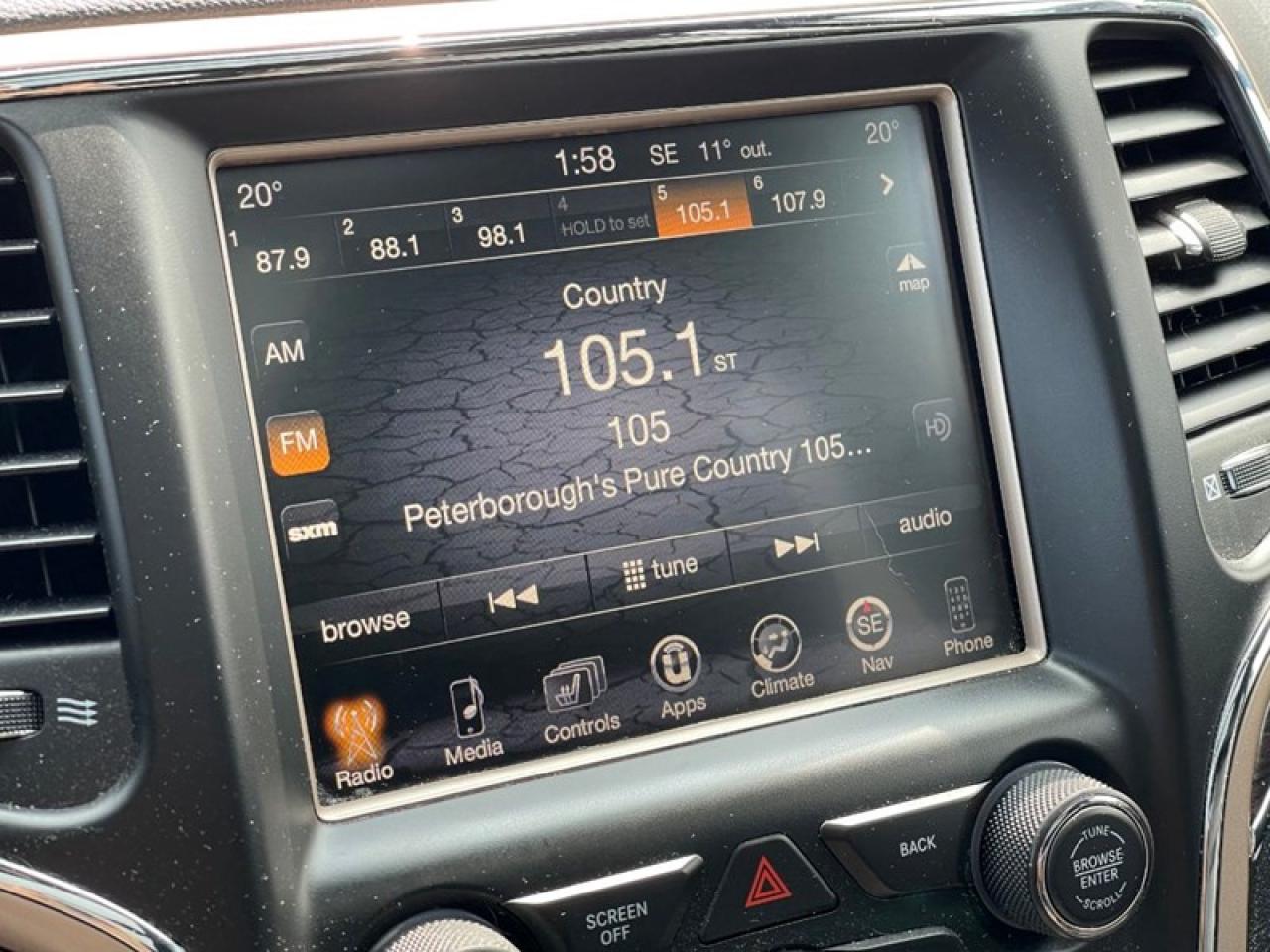 2017 Jeep Grand Cherokee OVERLAND 4X4 Photo