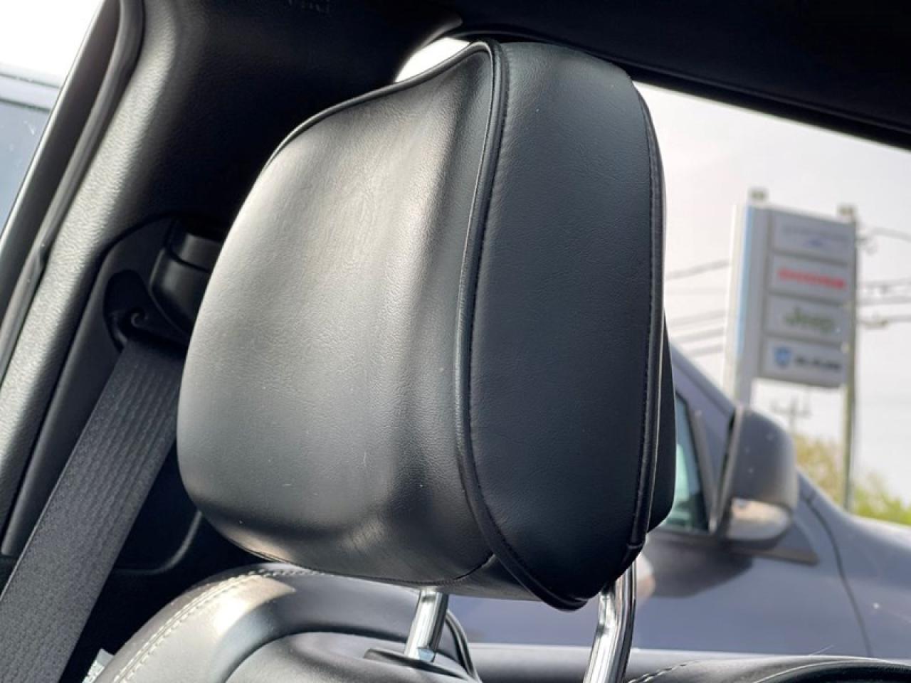 2017 Jeep Grand Cherokee OVERLAND 4X4 Photo