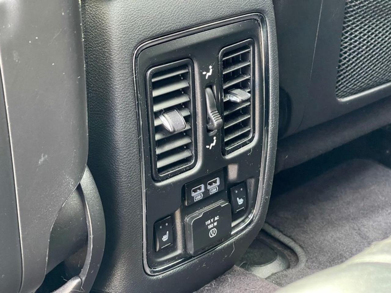2017 Jeep Grand Cherokee OVERLAND 4X4 Photo