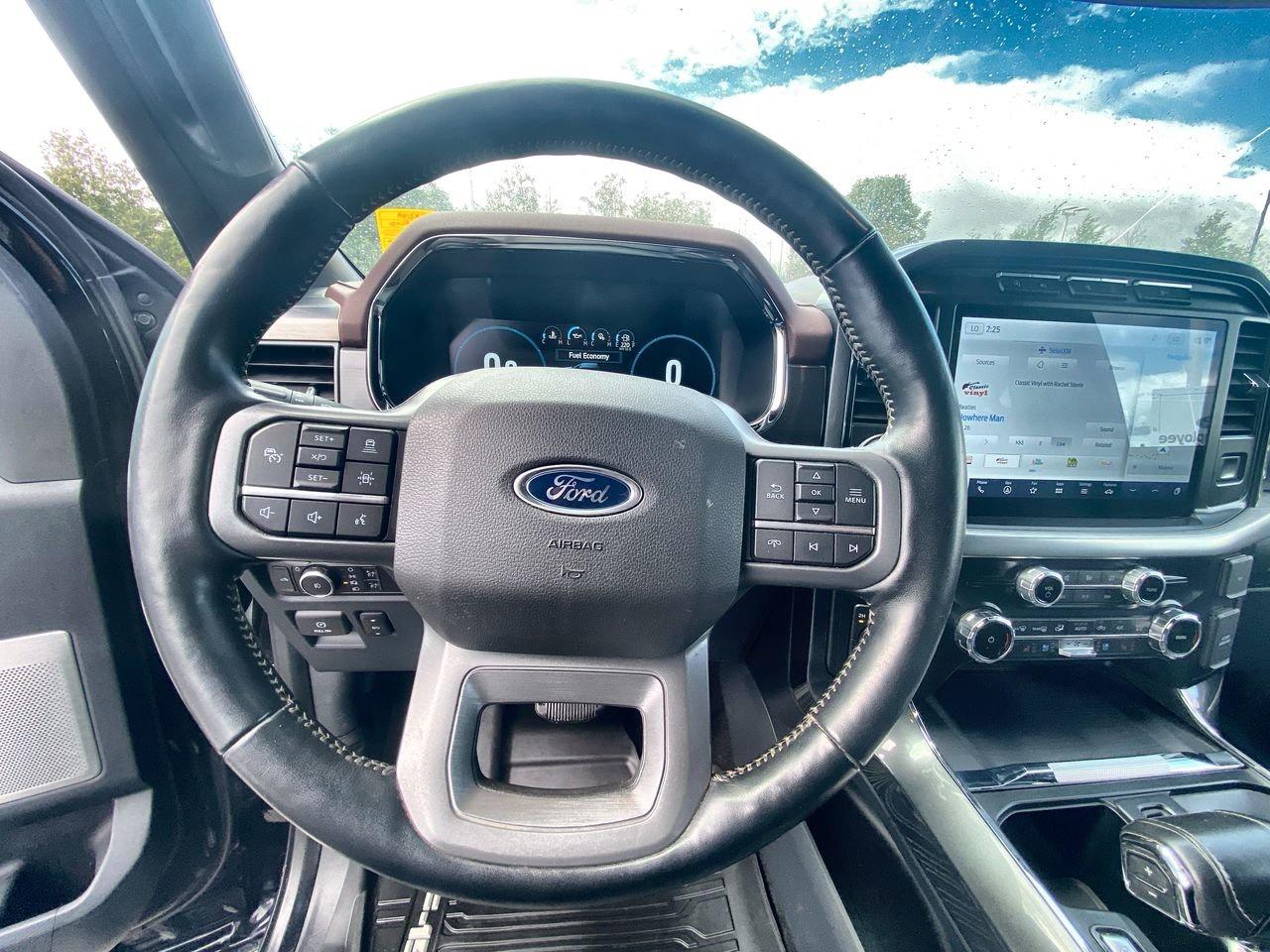 2022 Ford F-150 Lariat Photo