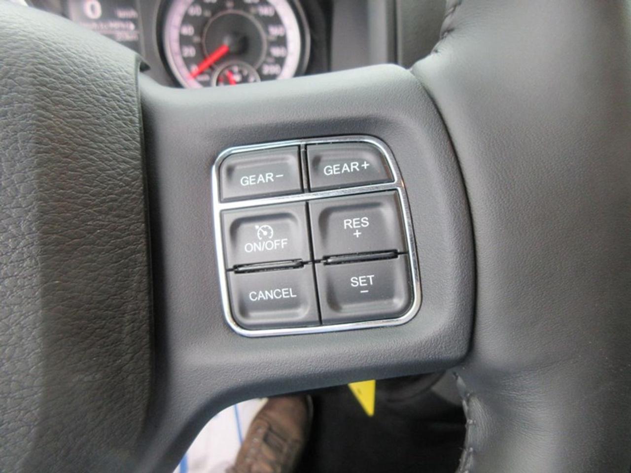 2022 RAM 1500 Classic NIGHT EDITION CREW CAB Photo
