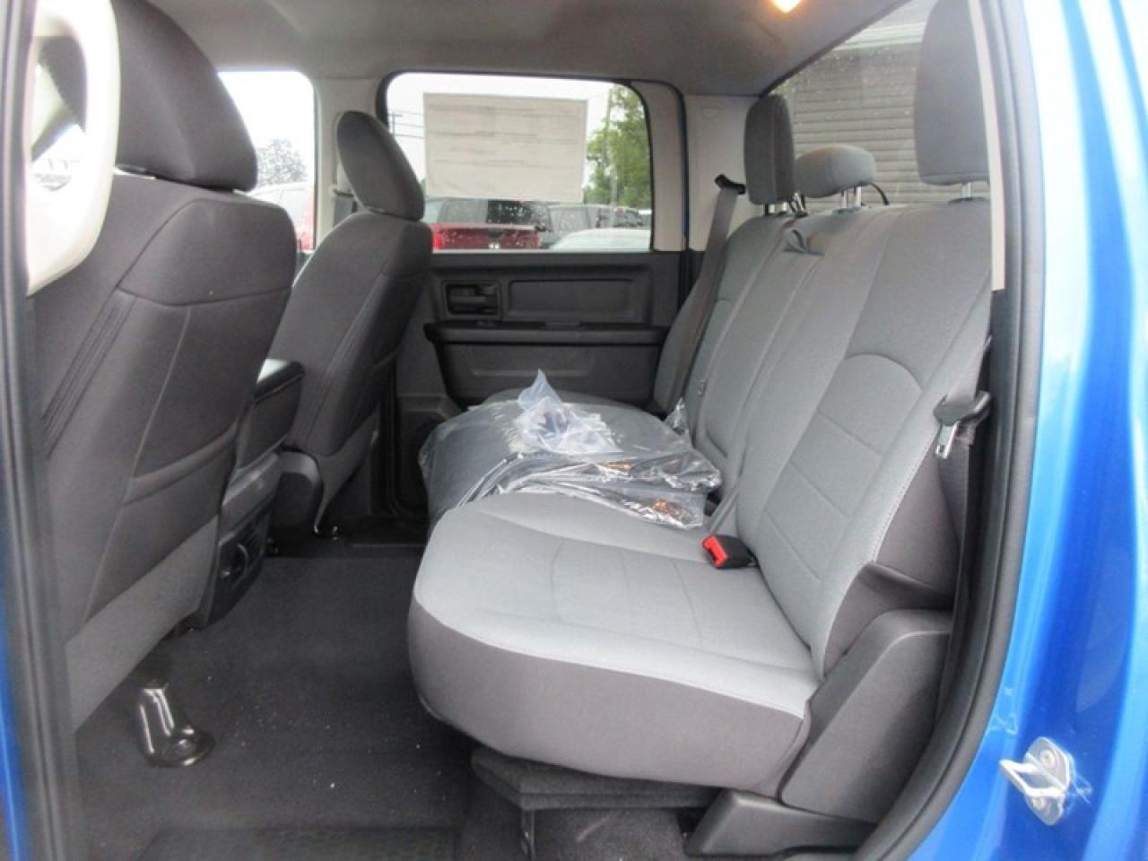 2022 RAM 1500 Classic NIGHT EDITION CREW CAB Photo