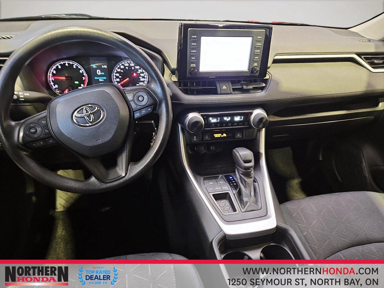2019 Toyota RAV4 LE FWD Photo