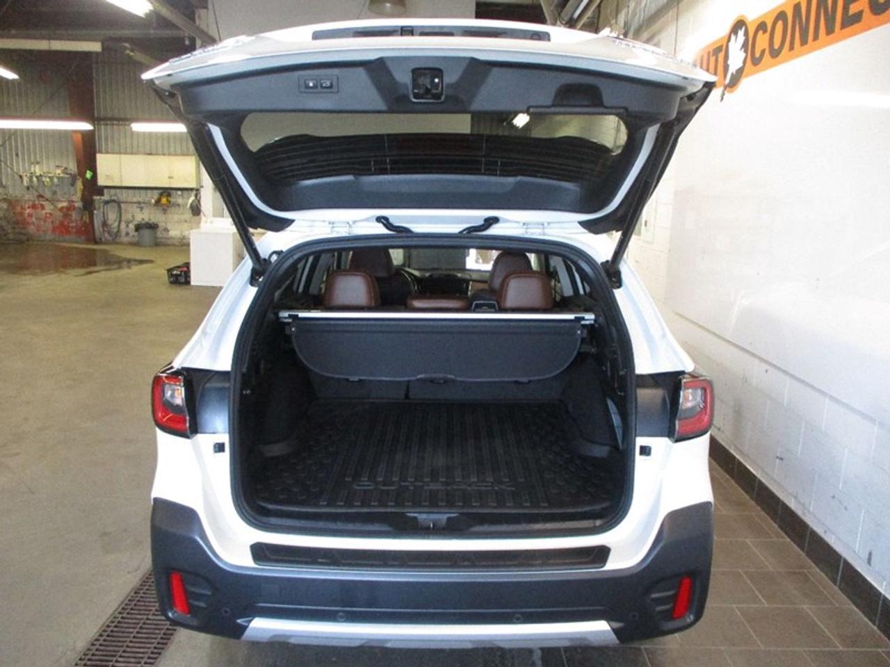 2020 Subaru Outback Premium Photo