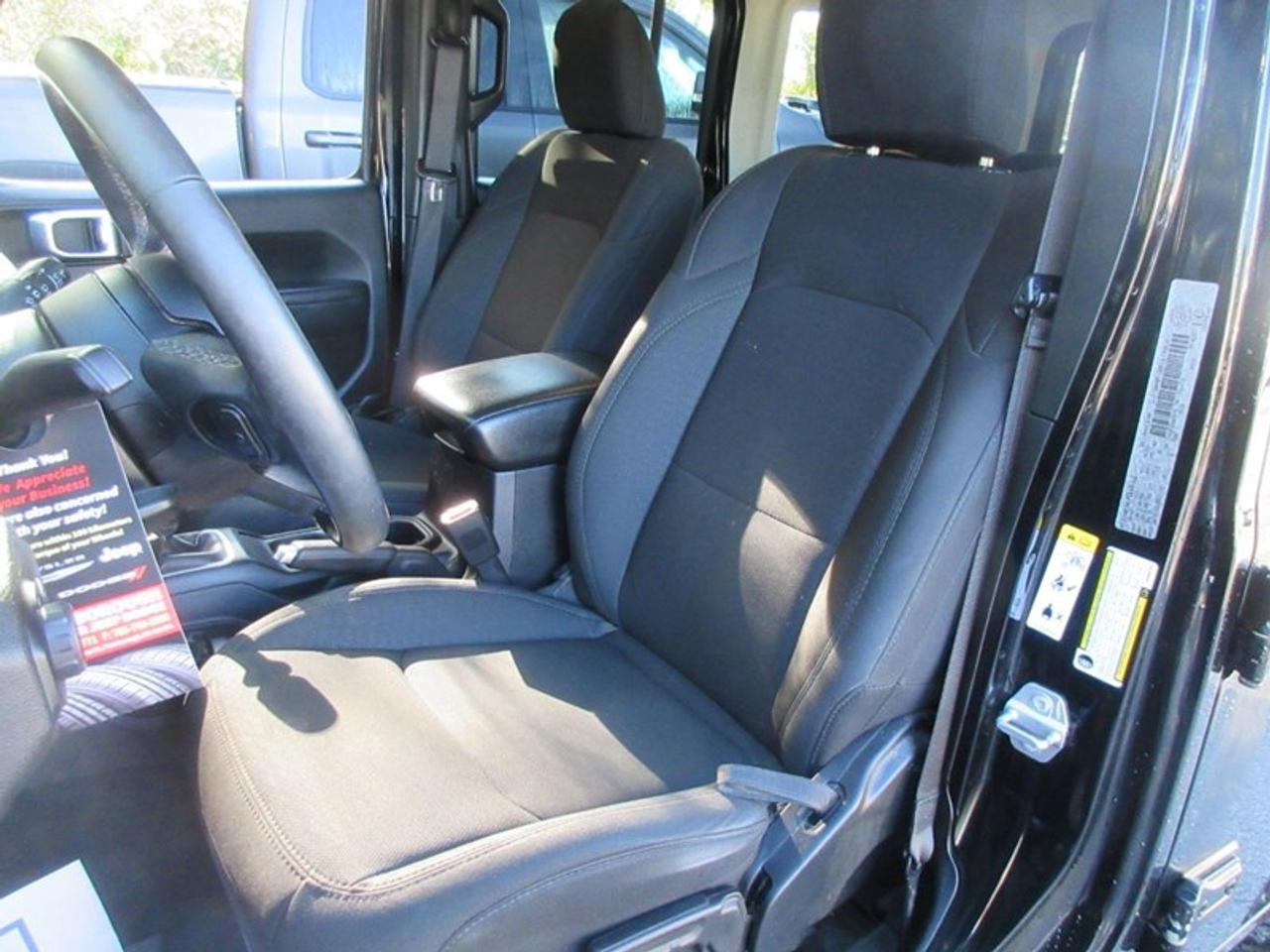 2019 Jeep Wrangler UNLIMITED SPORT Photo
