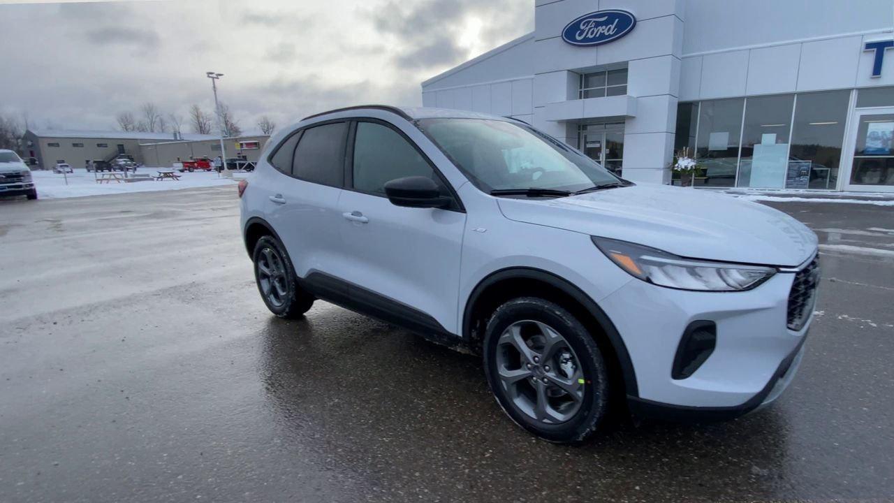 2026 Ford Escape ST-Line Photo