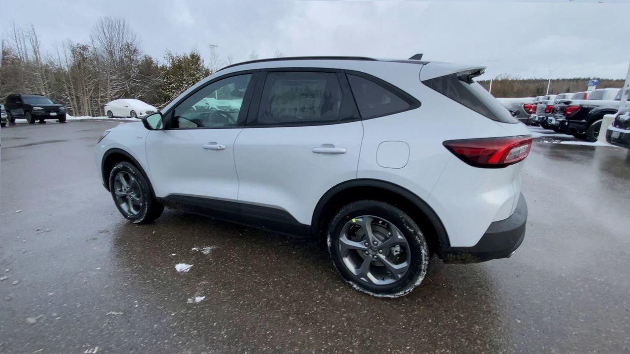 2026 Ford Escape ST-Line Photo