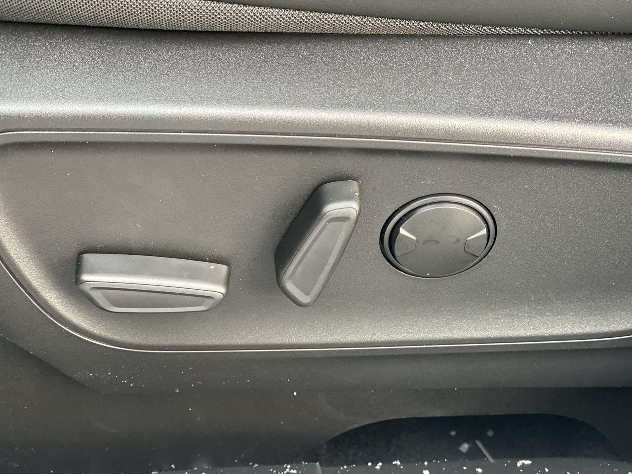 2026 Ford Escape ST-Line Photo