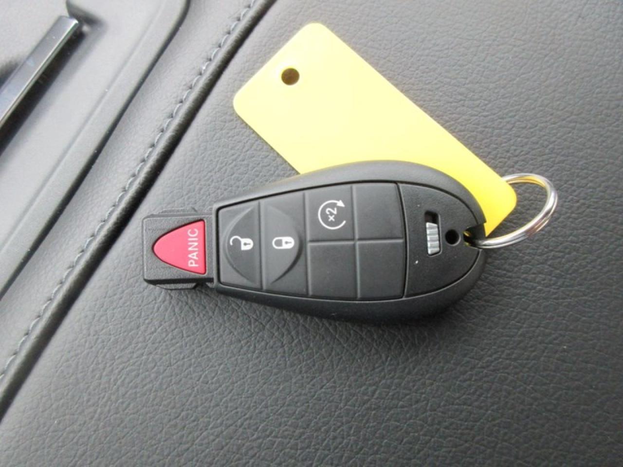 2022 RAM 1500 Classic NIGHT EDITION CREW CAB Photo