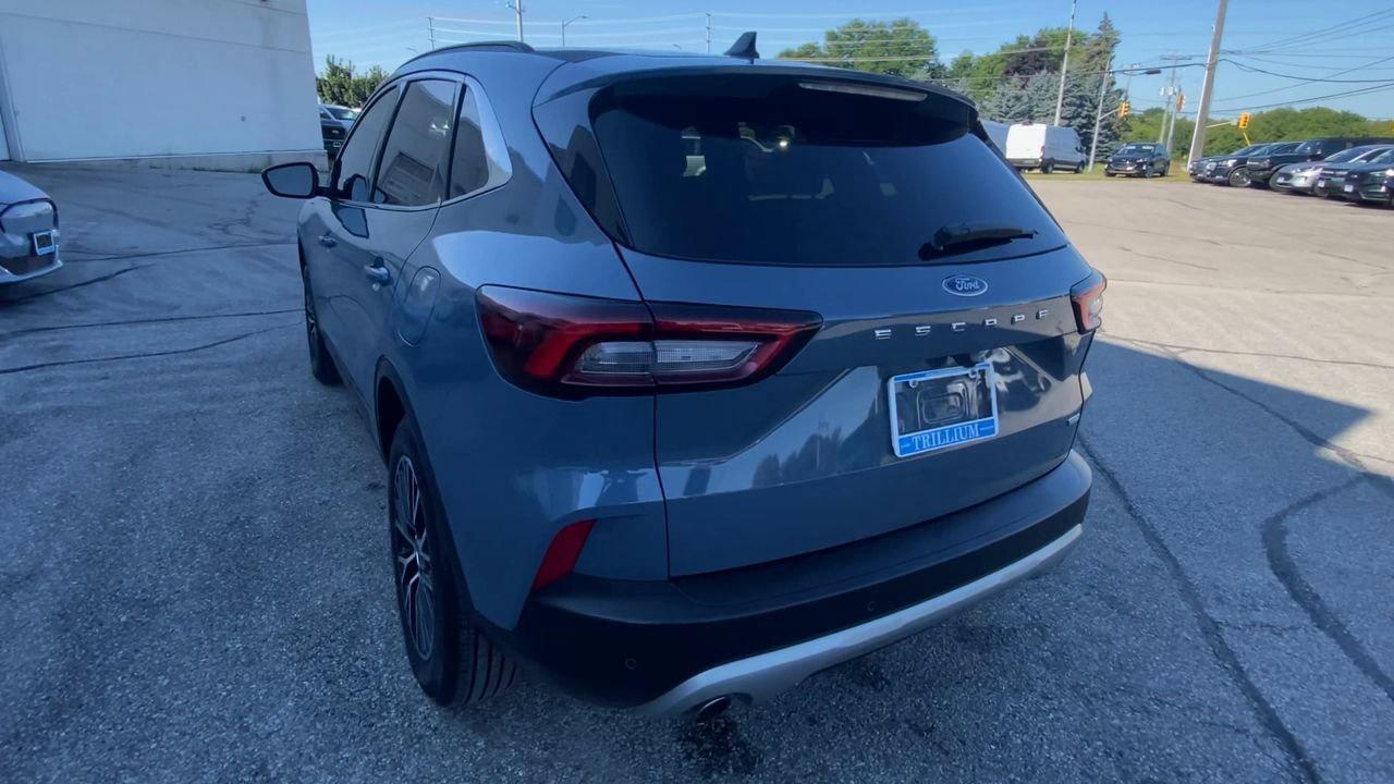 2025 Ford Escape PHEV Photo