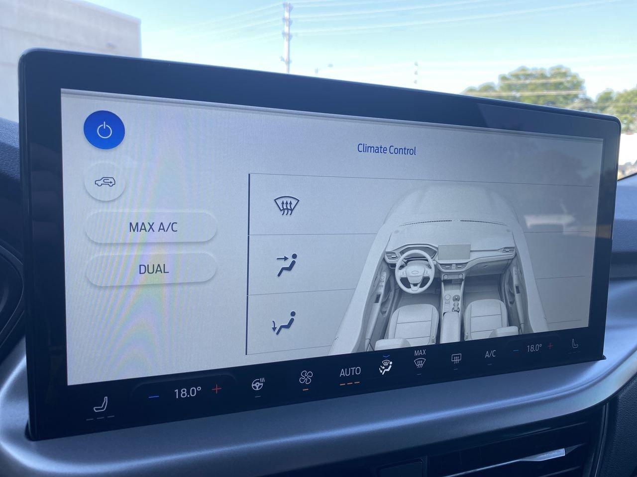 2025 Ford Escape PHEV Photo