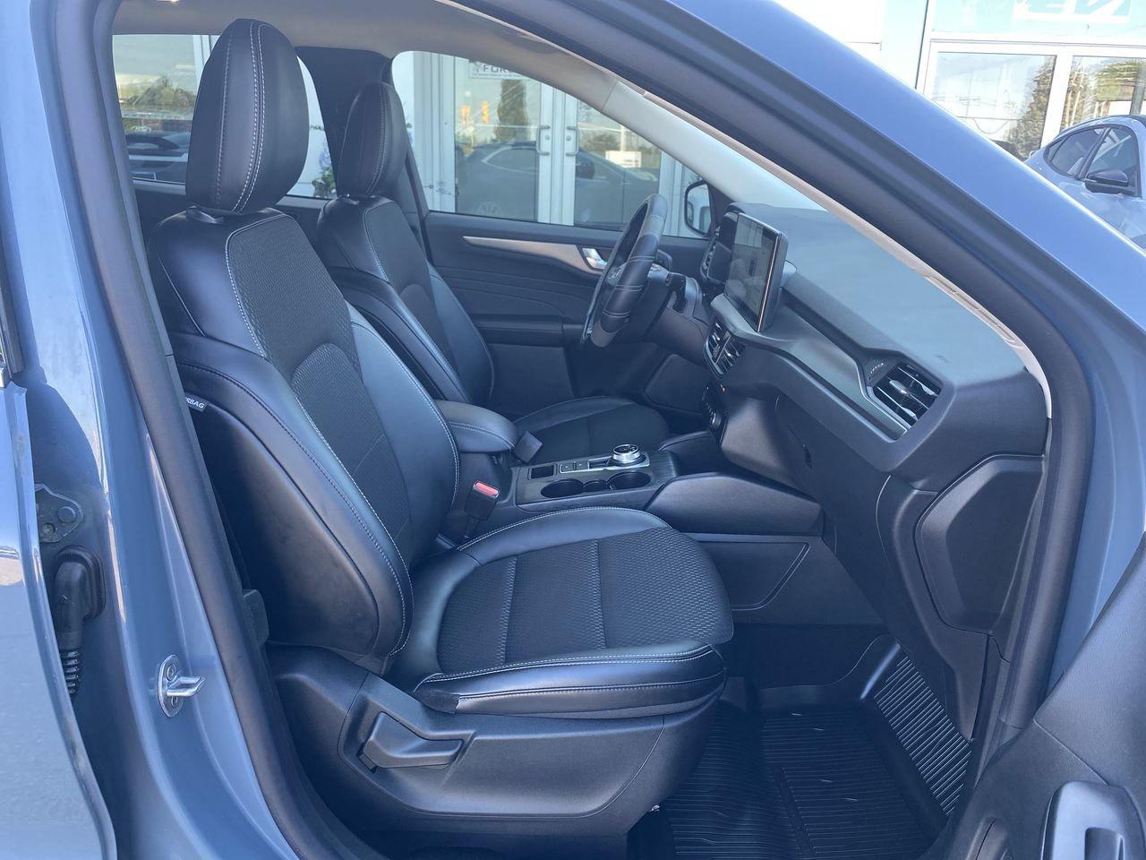 2025 Ford Escape PHEV Photo