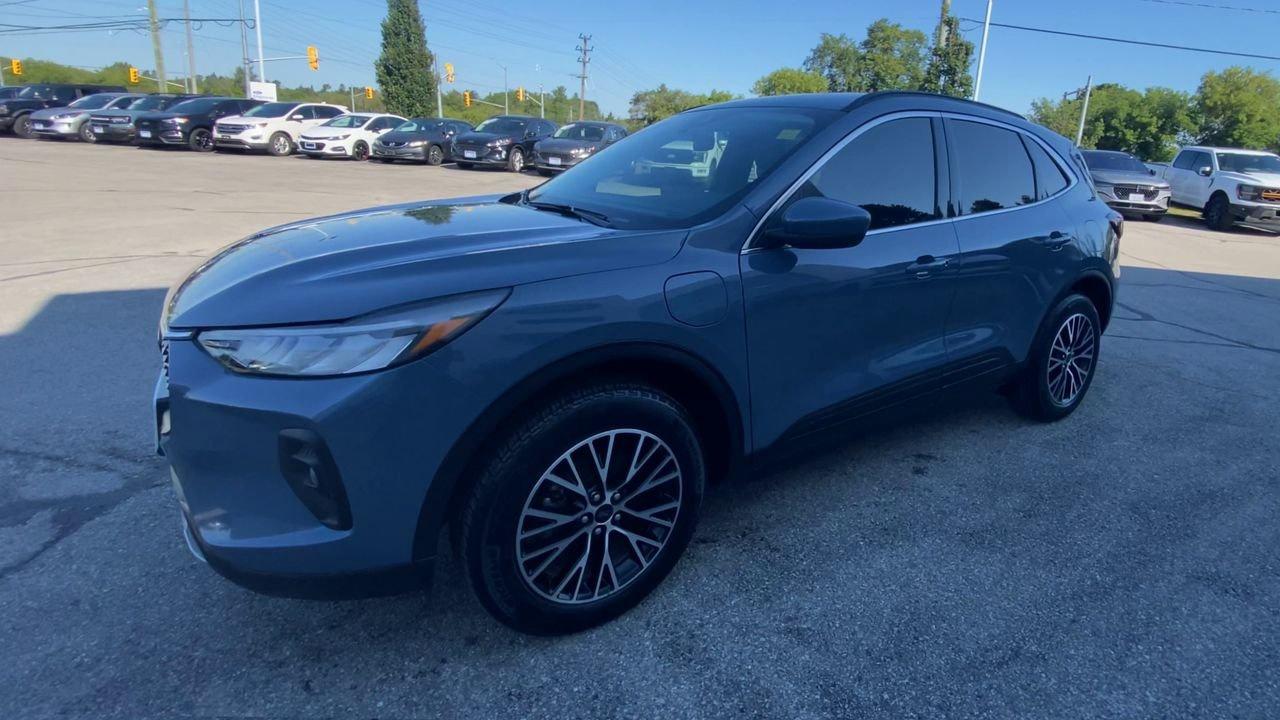2025 Ford Escape PHEV Photo