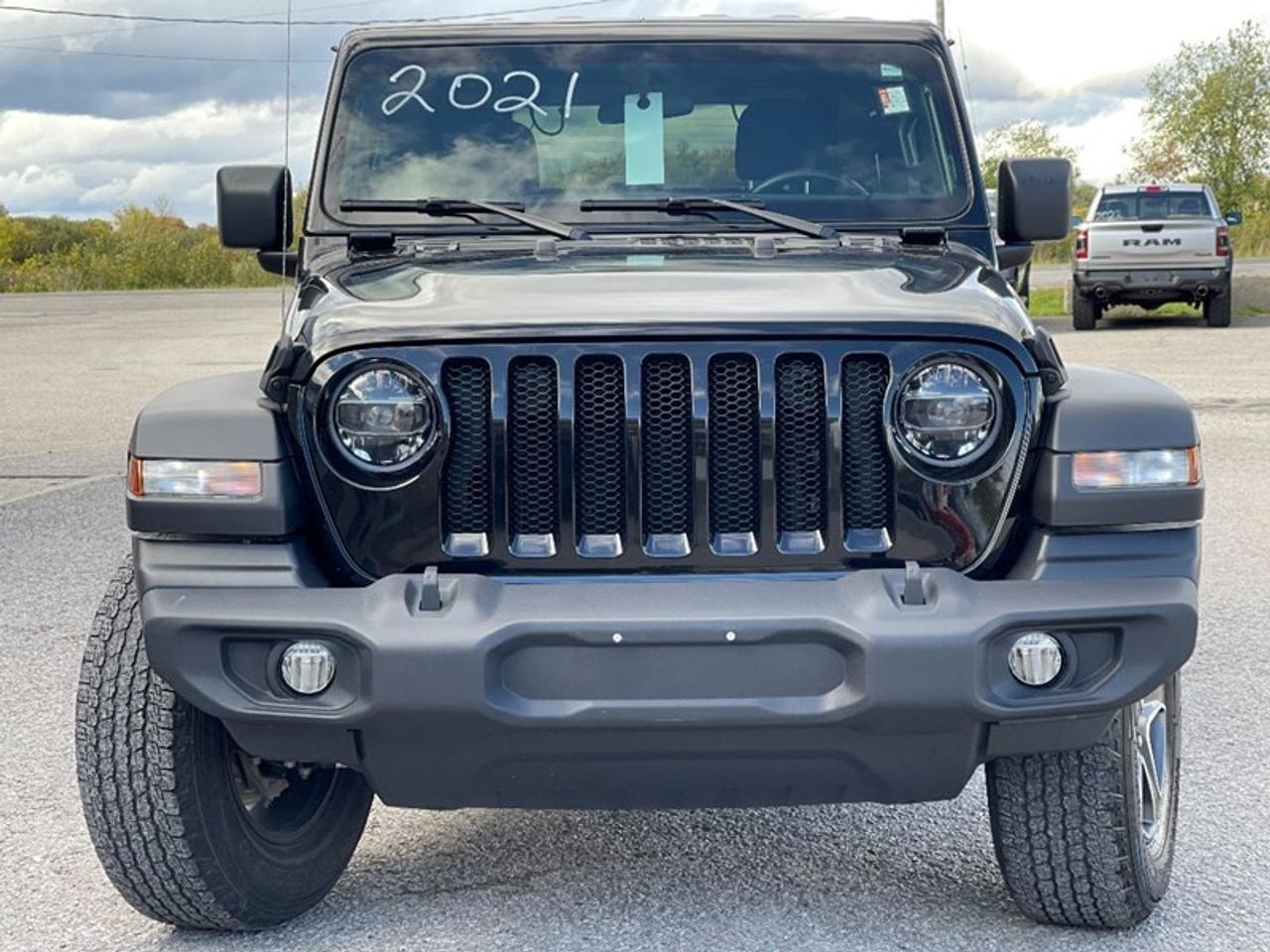 2021 Jeep Wrangler Sport S Photo1