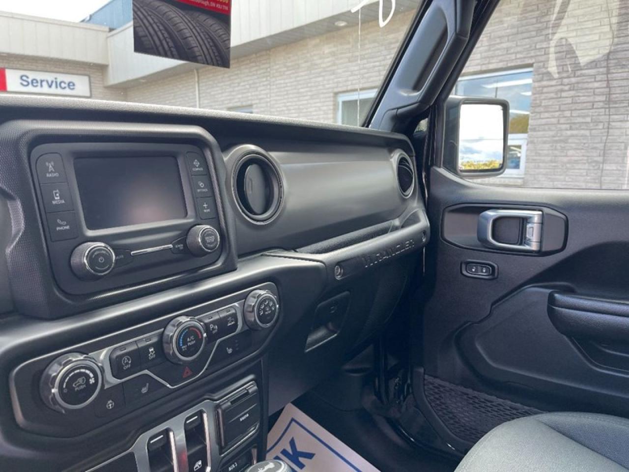 2021 Jeep Wrangler Sport S Photo