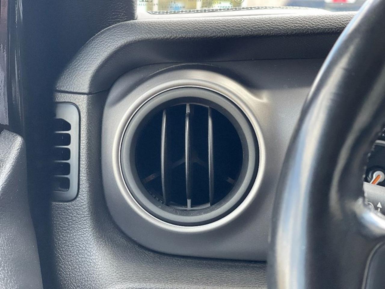 2021 Jeep Wrangler Sport S Photo
