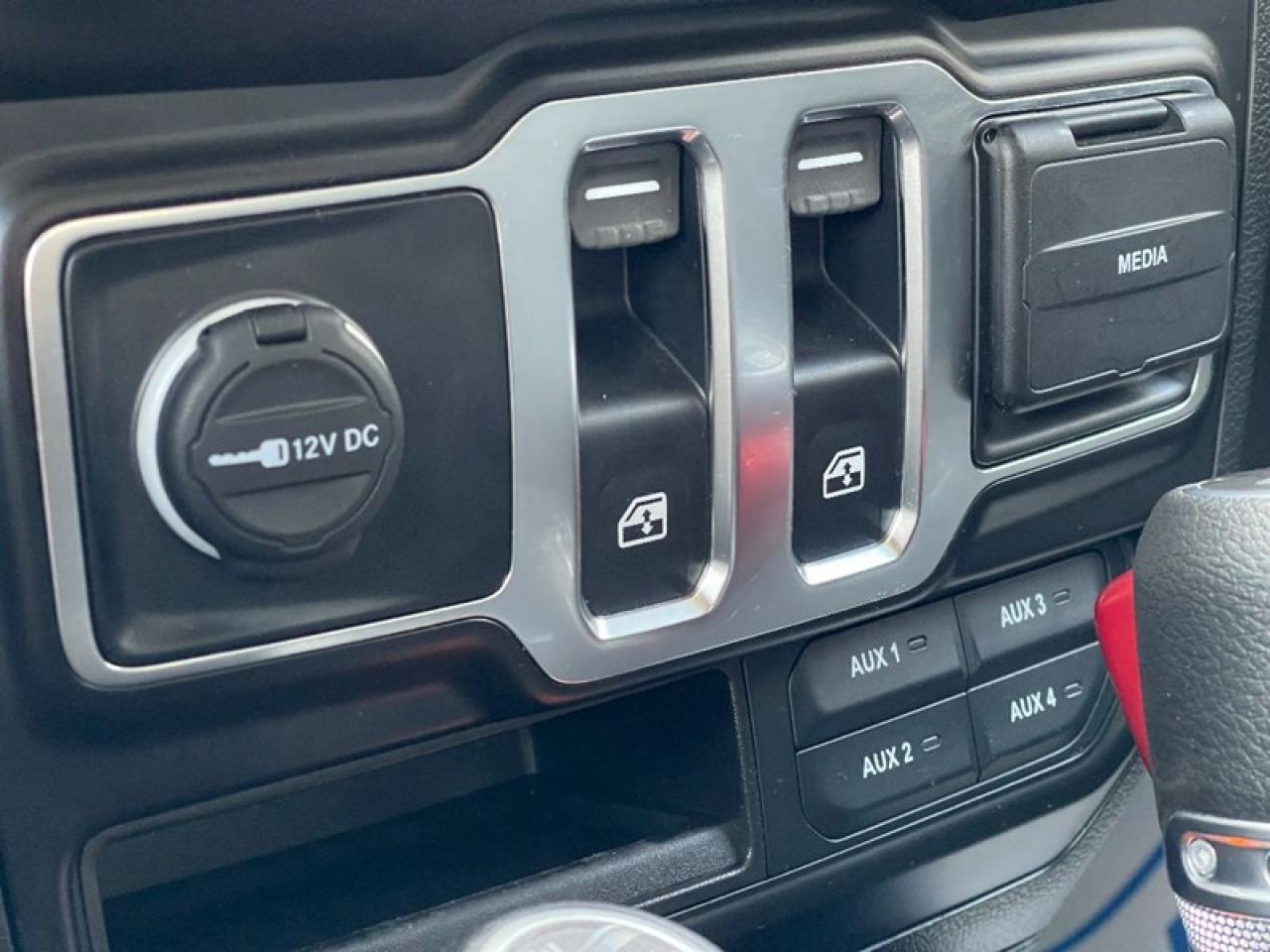 2021 Jeep Wrangler Sport S Photo