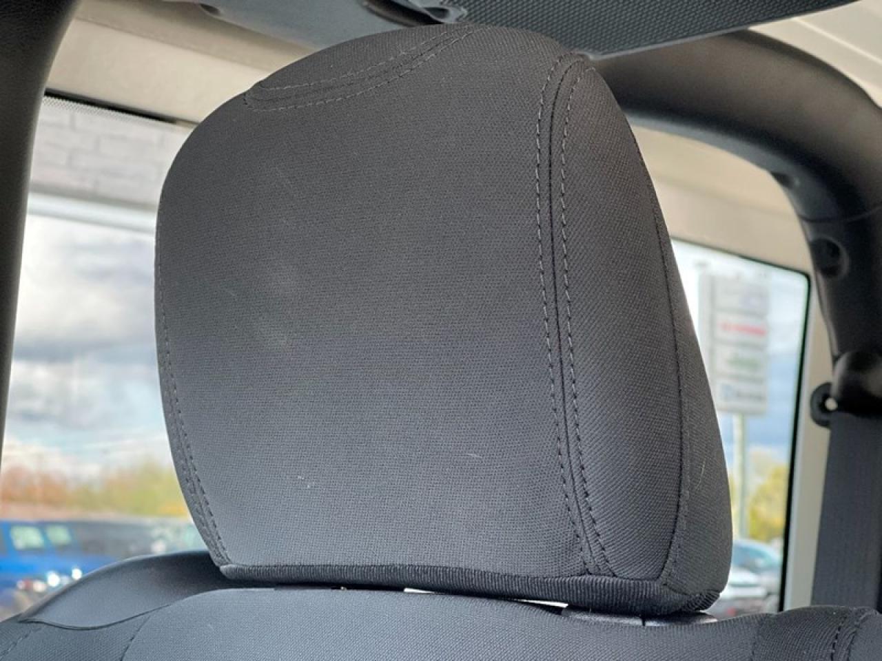 2021 Jeep Wrangler Sport S Photo