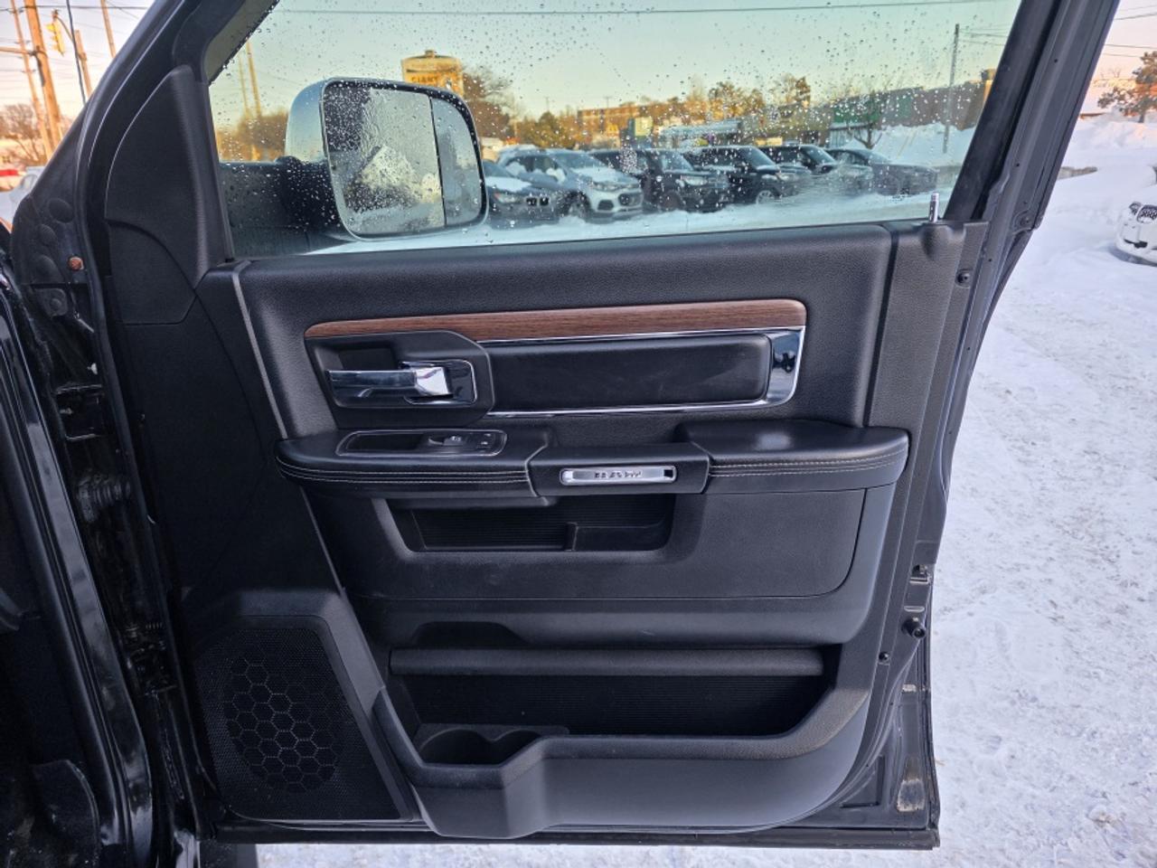 2014 RAM 1500 LARAMIE | LOADED | NAVIGATION | BACK-UP CAMERA | H Photo