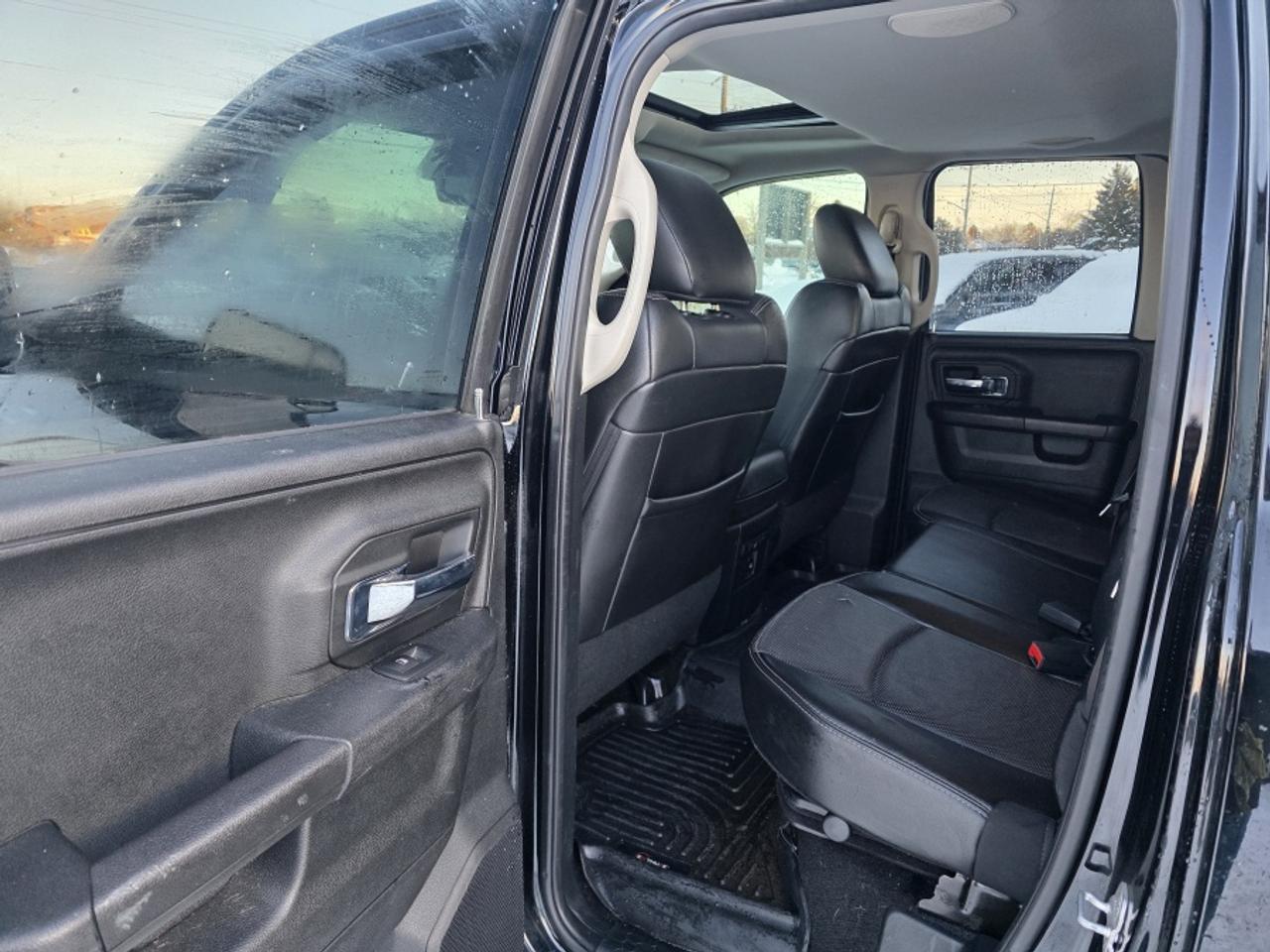 2014 RAM 1500 LARAMIE | LOADED | NAVIGATION | BACK-UP CAMERA | H Photo