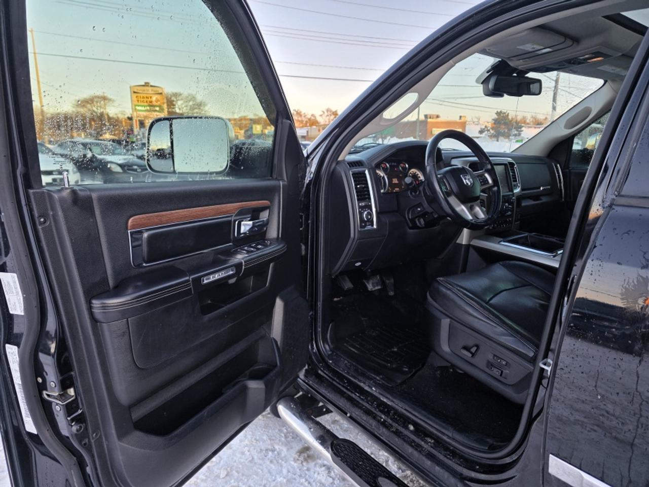 2014 RAM 1500 LARAMIE | LOADED | NAVIGATION | BACK-UP CAMERA | H Photo