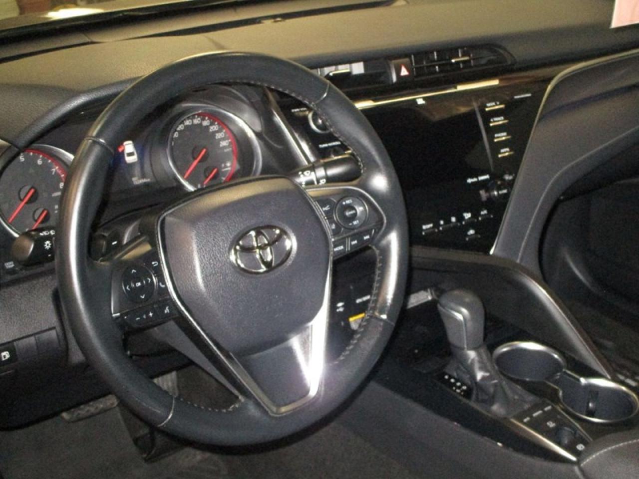 2018 Toyota Camry XSE V6 Photo