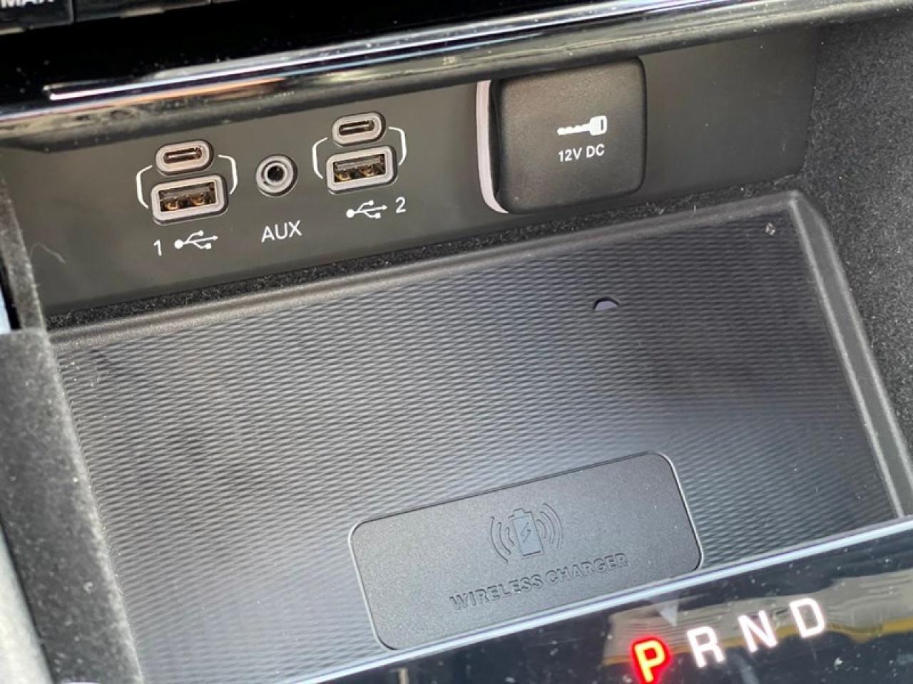 2022 Jeep Grand Cherokee L Laredo  Altitude Photo