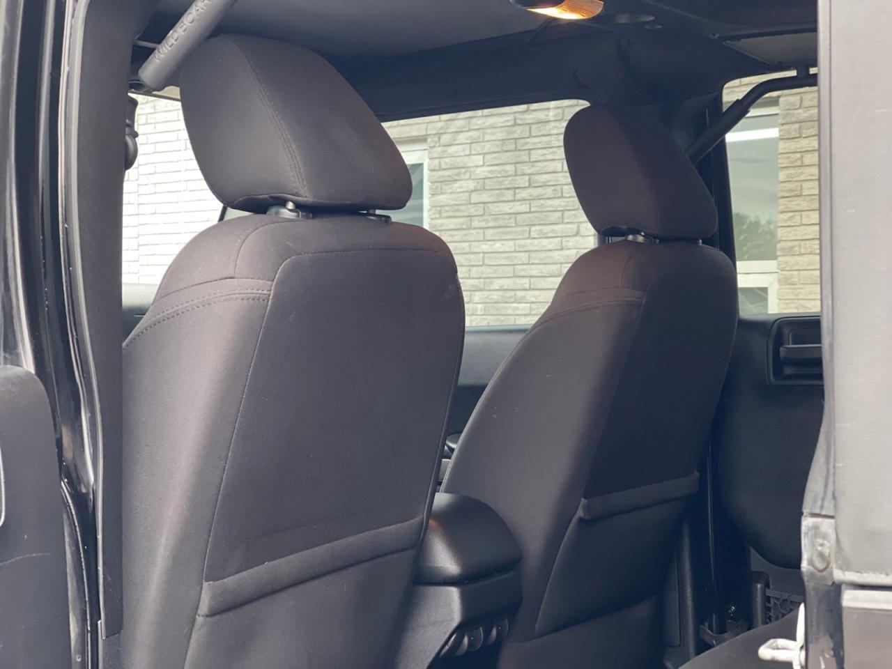 2016 Jeep Wrangler UNLIMITED SPORT Photo