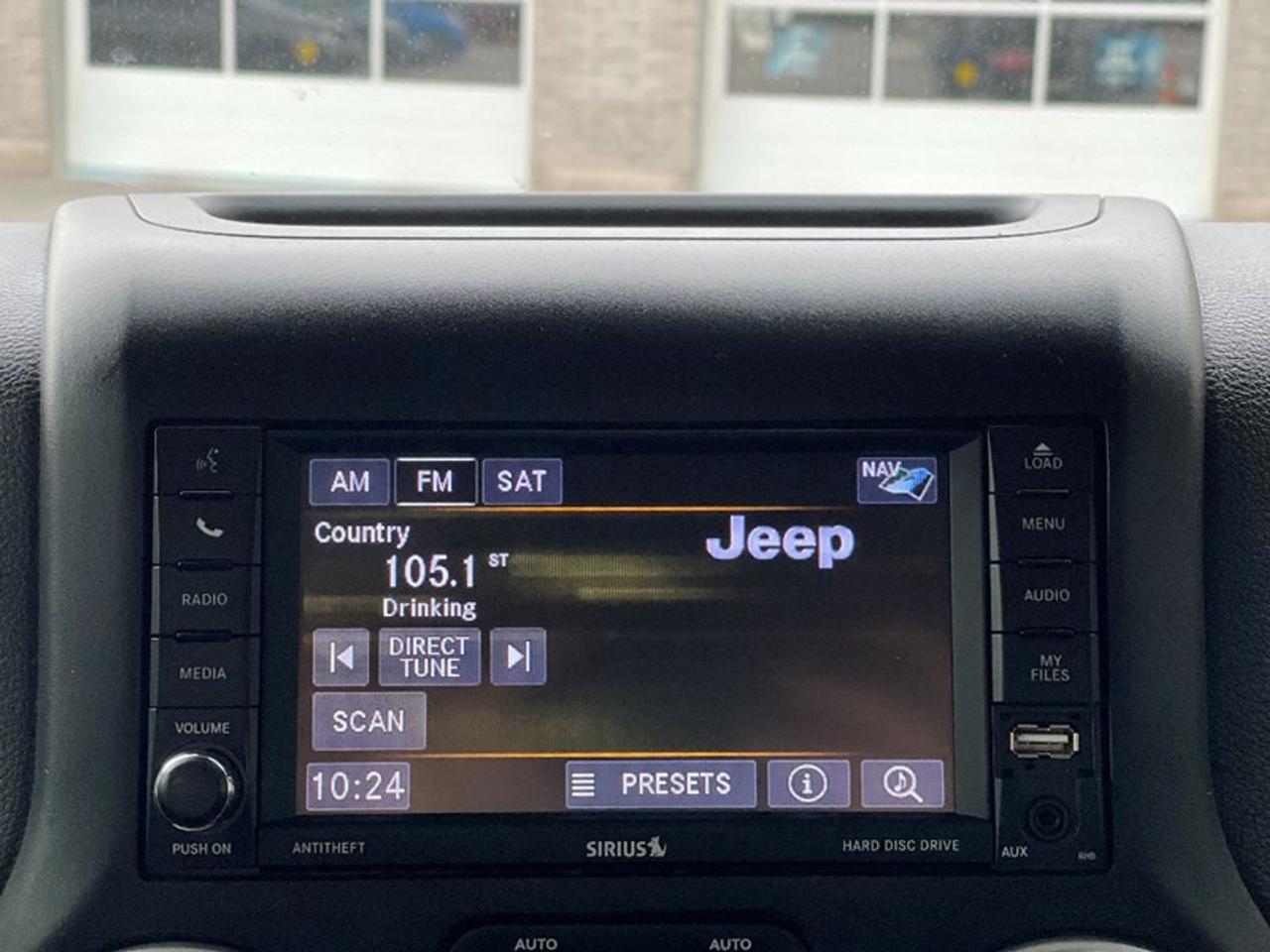 2018 Jeep Wrangler JK Unlimited Sahara Photo