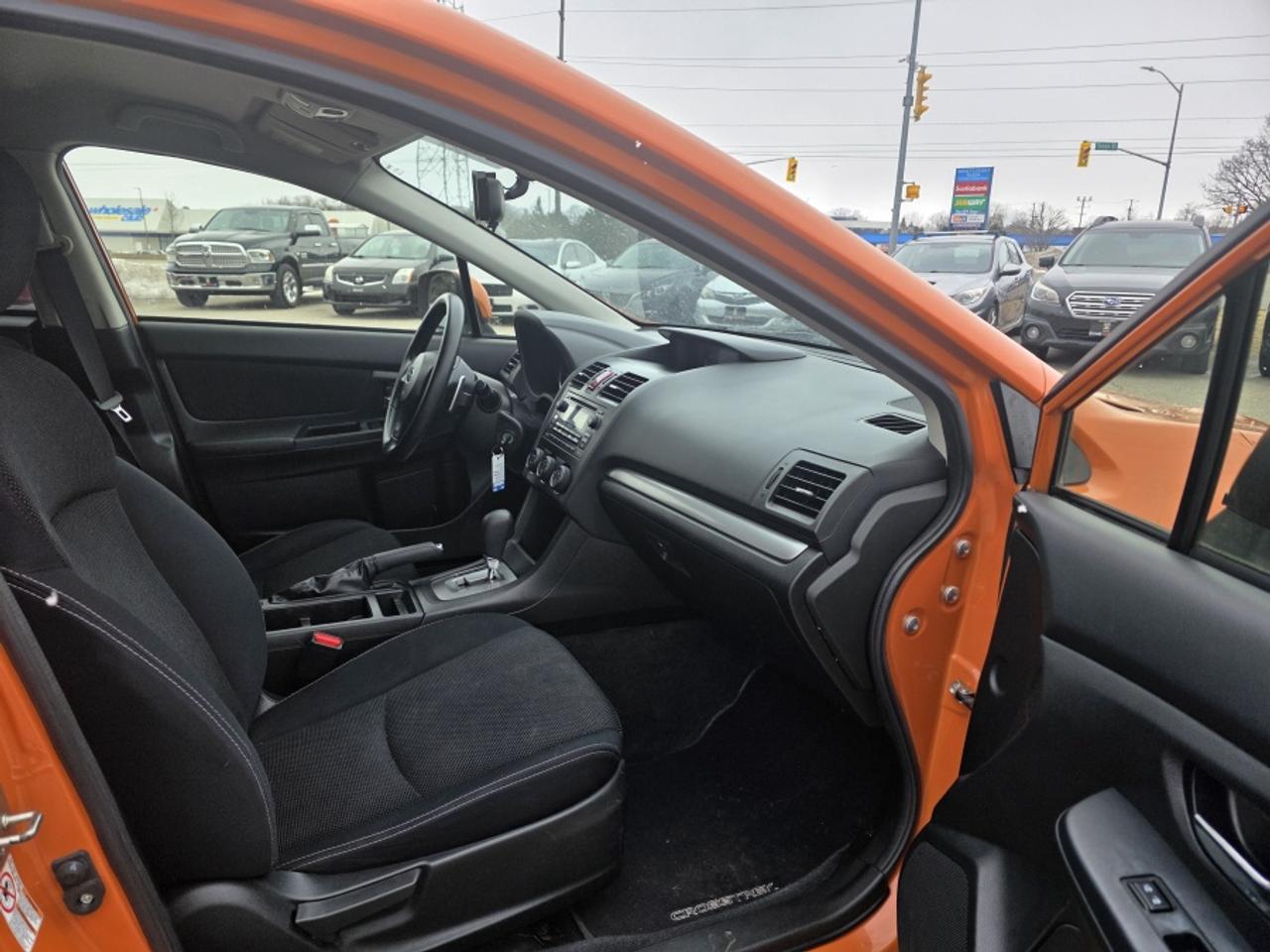 2013 Subaru XV Crosstrek 2.0i Premium Photo