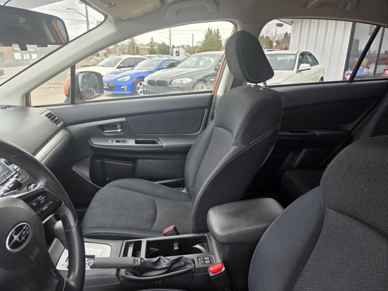2013 Subaru XV Crosstrek 2.0i Premium Photo